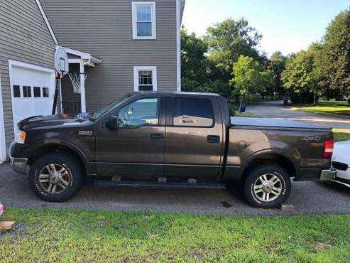 2005 Ford F-150 4WD Crew Cab Lariat for sale in Maynard, MA