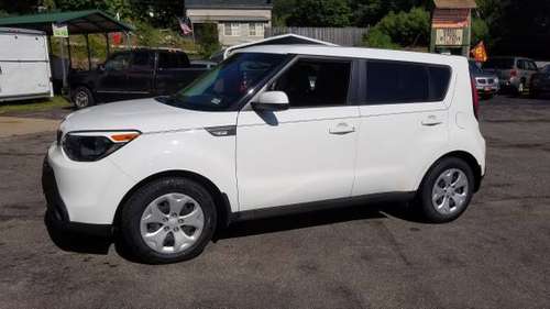 2014 Kia Soul, One Owner, 6 Speed Manual for sale in Chichester, NH