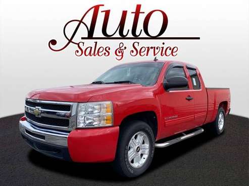 2010 Chevrolet Chevy Silverado 1500 LT1 Extended Cab 4WD - cars & for sale in Indianapolis, IN