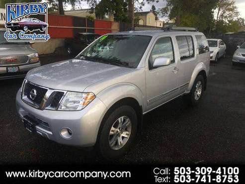 2011 Nissan Pathfinder LE 4WD POWER EVERYTHING! LOW MILES! ONE OWNER! for sale in Portland, OR