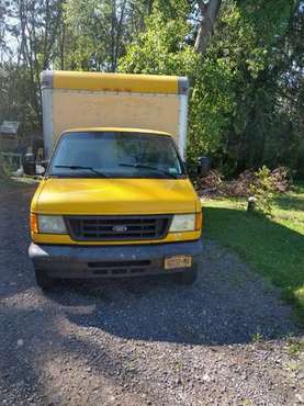 2005 Ford E350 box truck for sale in Syracuse, NY