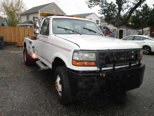 1994 FORD F350 XLT Wrecker TOW TRUCK, AUTO.(DIESEL) Low MILES. for sale in Providence, RI