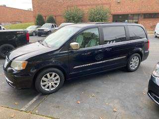 2011 Chrysler Town and Country Touring-This is the One ! - cars &... for sale in Charlotte, NC