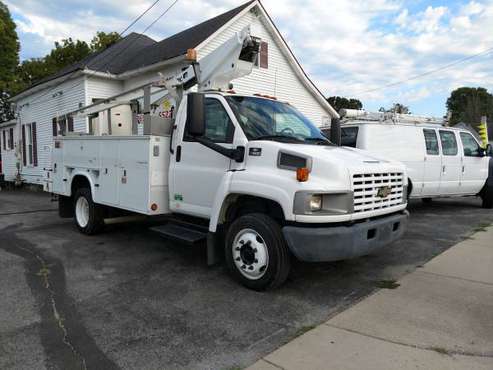 2005 C4500 Bucket Truck Cousinsusedcars.com for sale in Richmond, OH