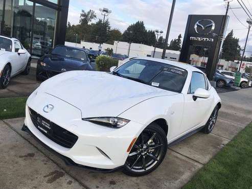 2017 Mazda Miata RF Grand Touring ( Easy Financing Available ) for sale in Gladstone, OR