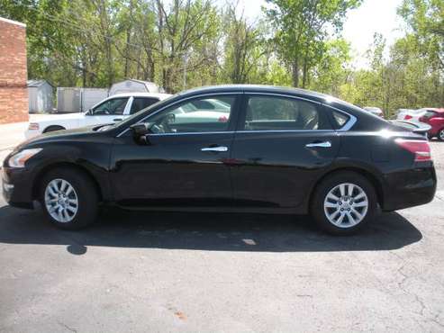 2013 NISSAN ALTIMA 1400 DOWN - - by dealer - vehicle for sale in Clarksville, TN