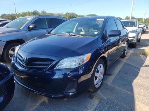 Used 2013 Toyota Corolla LE - - by dealer - vehicle for sale in milwaukee, WI