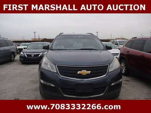 2013 Chevrolet Chevy Traverse LS - Auction Pricing for sale in Harvey, IL