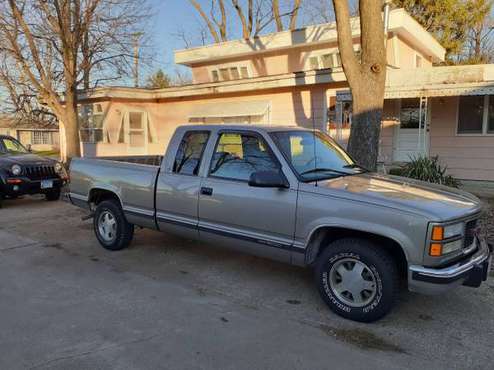 1998 GMC Sierra 1500 - cars & trucks - by owner - vehicle automotive... for sale in Quincy, IL