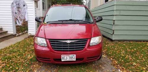 Chrysler Town & Country for sale in Oshkosh, WI