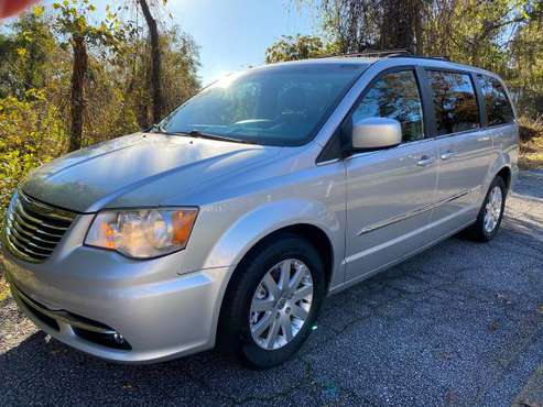 2012 CHRYSLER TOWN AND COUNTRY - Clean Title - cars & trucks - by... for sale in Duncan, SC