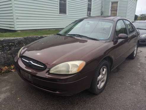 2002 Ford Taurus gray car won't last a few hours at this price for sale in Webster, MA