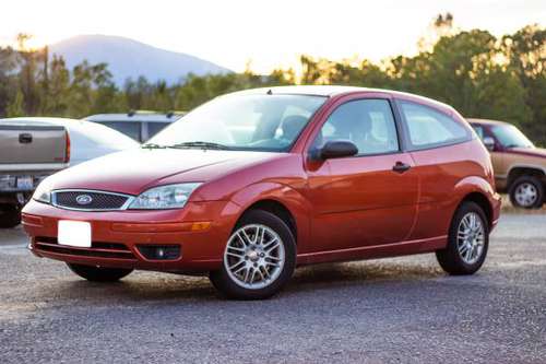 2005 Ford Focus ZX3 for sale in Redding, CA