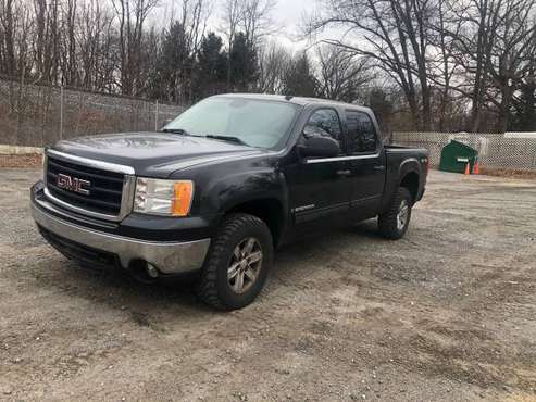 2008 GMC Sierra 4x4 - cars & trucks - by owner - vehicle automotive... for sale in Portage, IL
