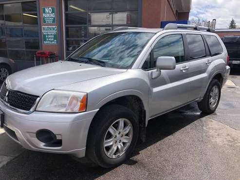 2011 Mitsubishi Endeavor AWD V6 Auto Ice Cold Ac Newer tires! for sale in Casper, WY