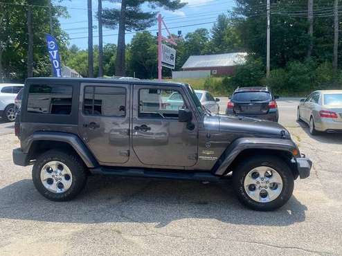 2014 JEEP WRANGLER UNLIMITED SAHARA! SUPER SHAPE! LOW MILES! - cars for sale in Madbury, NH