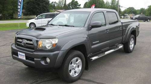 2010 TOYOTA TACOMA V6 for sale in d, WI