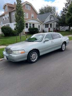 2007 Lincoln Town Car Limited for sale in Cudahy, WI