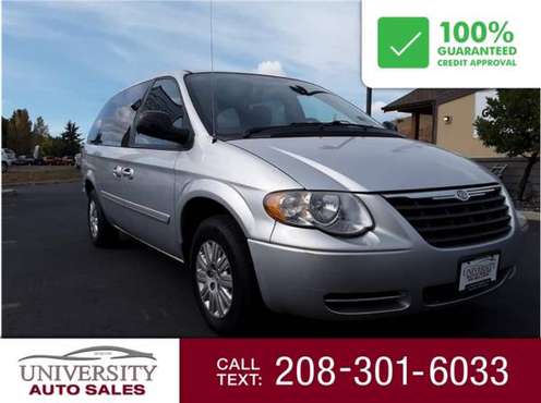 2006 Chrysler Town Country LX Minivan 4D for sale in Moscow, WA
