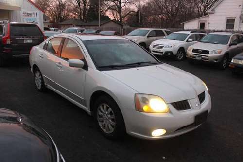 2006 Mitsubishi Galant ES 4dr Sedan - cars & trucks - by dealer -... for sale in Rochester, MN