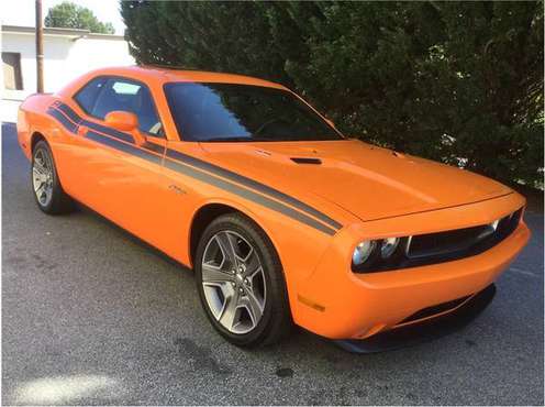 2012 Dodge Challenger R/T 5.7L HEMI*COME TEST DRIVE!*PRICED TO GO!* for sale in Hickory, NC