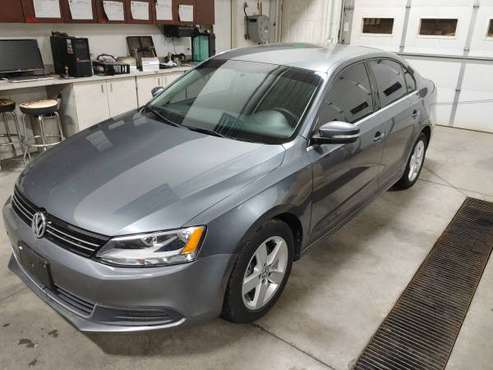 2013 VW Jetta - 40 MPG HWY - 34, 500 Miles! - - by for sale in ST Cloud, MN