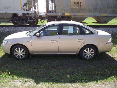 2008 FORD TAURUS - - by dealer - vehicle automotive sale for sale in Waterloo, IA