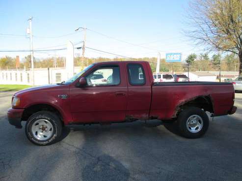 2000 FORD F150 4WD - cars & trucks - by dealer - vehicle automotive... for sale in Youngstown, OH
