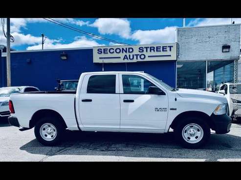 2014 Ram 1500 Slt Crew Cab 5 5 Ft Bed 4wd One Owner Clean Carfax for sale in Worcester, MA