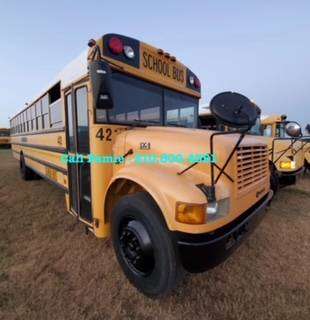 2000 International School Bus - Diesel - Clean Title - Automatic for sale in Adkins, TX