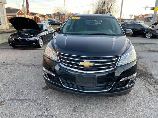 Great for the Holiday trips! 14 Chevrolet Traverse + super nice... for sale in Lowell, AR – photo 2