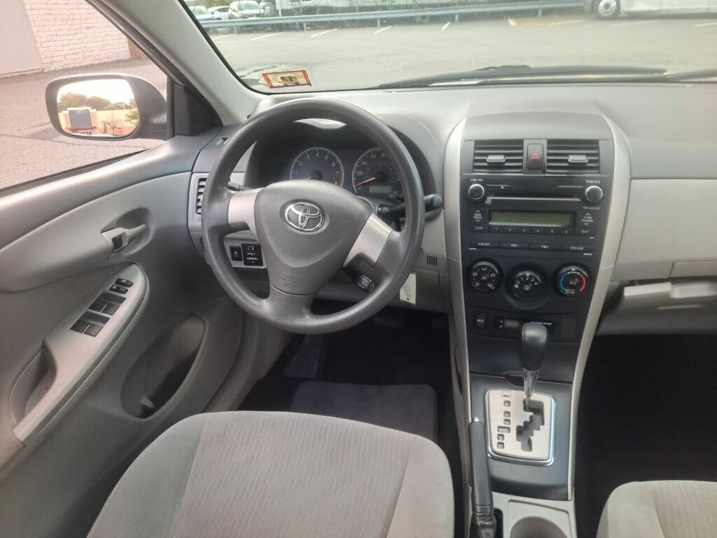 2010 Toyota Corolla LE for sale in Other, NJ – photo 5