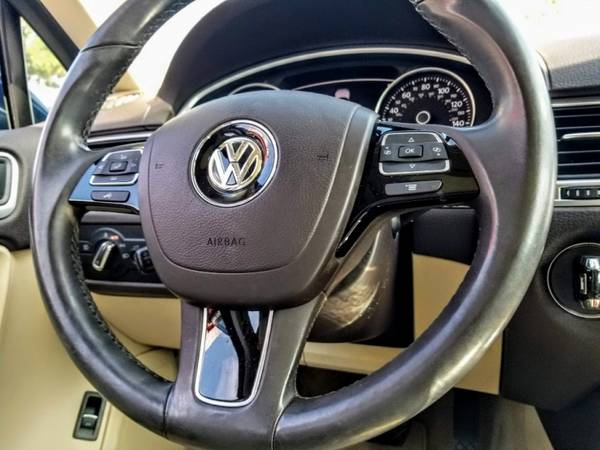 2012 Volkswagen Touareg 4dr TDI Sport w/Nav *Ltd Avail* "WE HELP... for sale in Chula vista, CA – photo 22