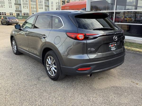 2018 Mazda CX-9 Touring AWD - - by dealer - vehicle for sale in Portage, WI – photo 6