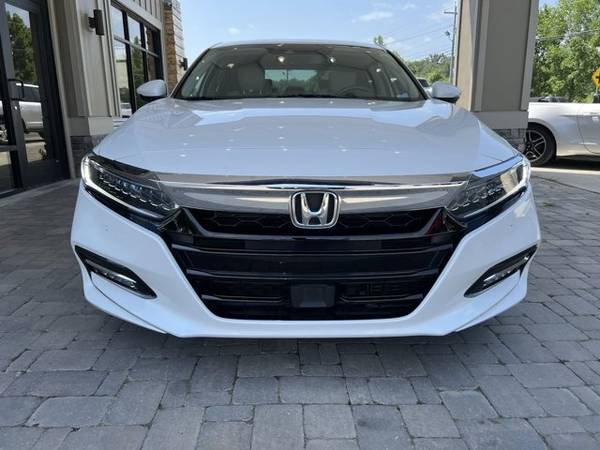 2019 Honda Accord Hybrid Touring - - by dealer for sale in Murfreesboro, TN – photo 2