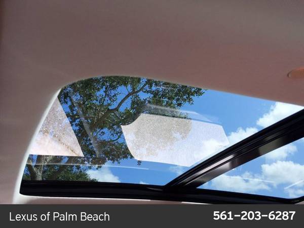 2018 Cadillac XT5 Luxury FWD SKU:JZ114966 SUV - cars & trucks - by... for sale in West Palm Beach, FL – photo 15