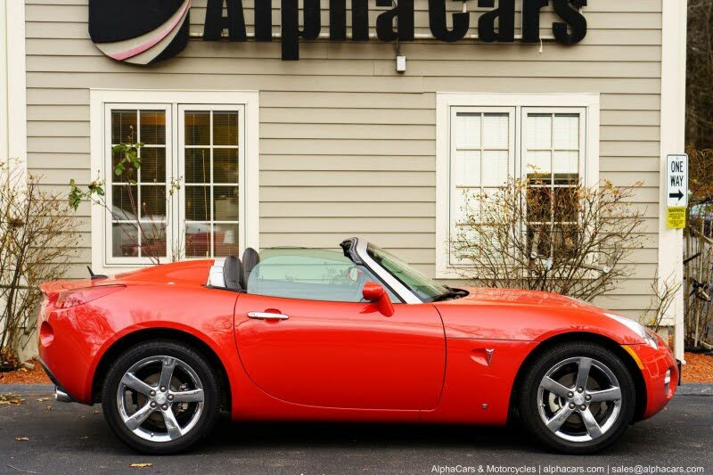 2009 Pontiac Solstice Base for sale in Other, MA – photo 9