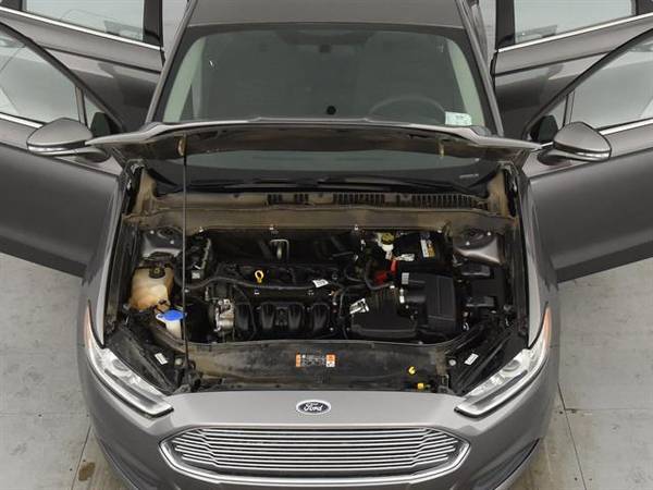 2013 Ford Fusion SE Sedan 4D sedan Gray - FINANCE ONLINE for sale in Atlanta, CA – photo 4