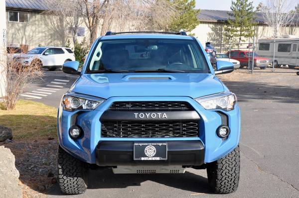 2018 Toyota 4Runner TRD Pro 4WD, Nearly New, Rare Color - cars &... for sale in Bend, OR – photo 3