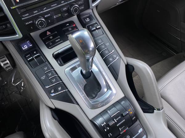 2011 Porsche Cayenne Turbo Sport Utility 4D suv Gray - FINANCE... for sale in Pittsburgh, PA – photo 22