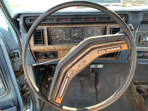 1986 Ford F250, Low Mileage, Great Condition, $6,500 OBO for sale in Santa Cruz, CA – photo 5