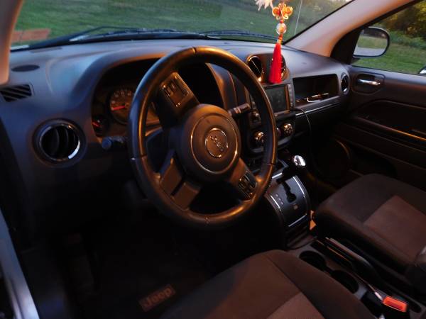 2011 Jeep Compass for sale in Latrobe, PA – photo 13