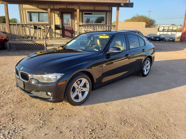 2015 BMW 320i Sedan $14,650 - cars & trucks - by dealer - vehicle... for sale in Hutto, TX