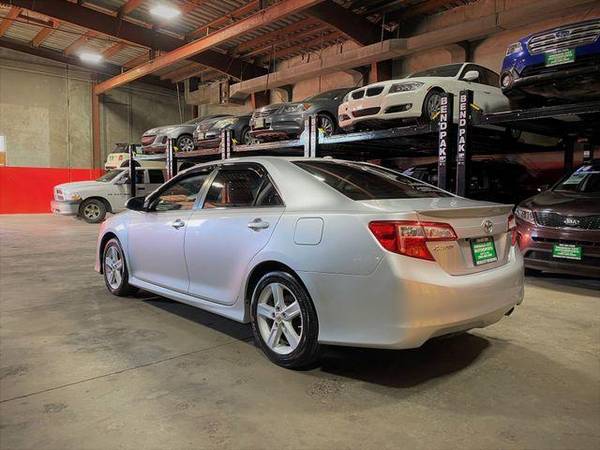 2012 Toyota Camry SE Sedan 4D - cars & trucks - by dealer - vehicle... for sale in Seattle, WA – photo 6