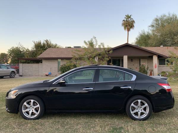 Nissan Maxima - cars & trucks - by owner - vehicle automotive sale for sale in Laveen, AZ