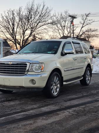 2009 Chrysler Aspen Limited for sale in Niagara Falls, NY