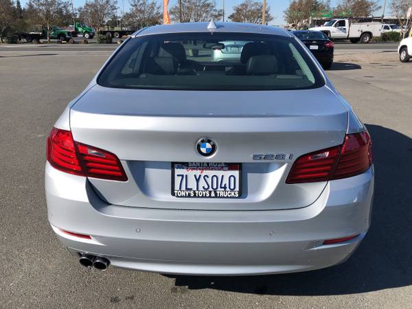 2015 BMW 5-Series 528i 4dr Sedan - - by dealer for sale in Santa Rosa, CA – photo 7