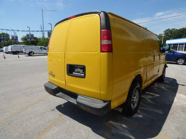 2014 Chevrolet Chevy Express Cargo Van RWD 2500 135 Holiday Special... for sale in Burbank, IL – photo 11