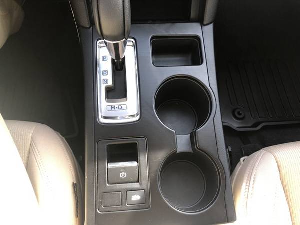 2018 Subaru Legacy 2 5i sedan Crystal Black Silica for sale in Klamath Falls, OR – photo 6