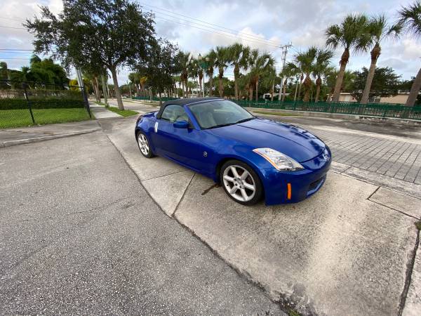 2004 Nissan 350Z Roadster Convertible *Manual* - cars & trucks - by... for sale in West Palm Beach, FL – photo 5